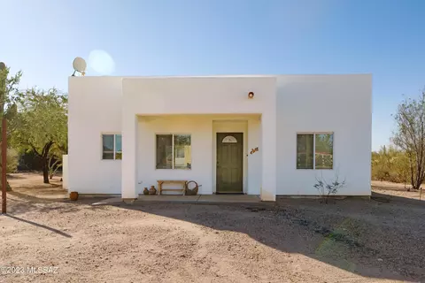 6095 N Van Ark Rd, Tucson, AZ 85743