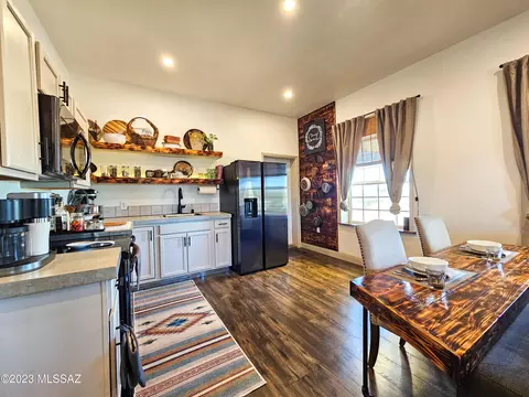9574 E Bumble Bee Ln, Pearce, AZ 85625 photo 5