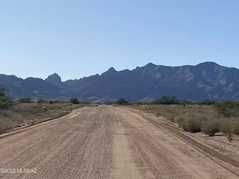 83 E Acre E Treasure Rd, Pearce, AZ 85625 photo 6