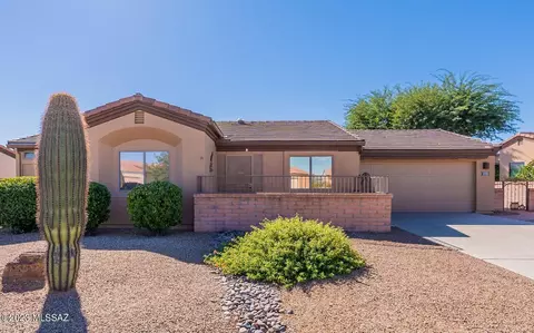 4720 S King Arthur Ct, Green Valley, AZ 85622
