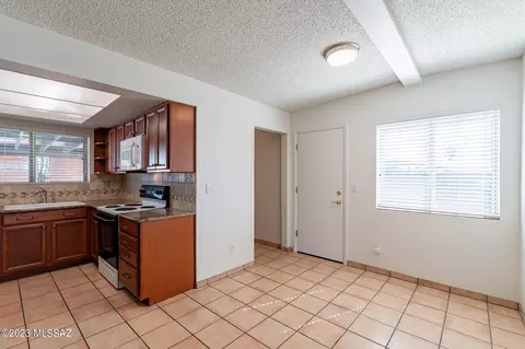 9432 E Stella Rd, Tucson, AZ 85730 photo 9