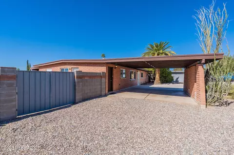 9432 E Stella Rd, Tucson, AZ 85730 photo 4
