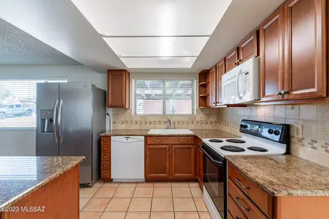 9432 E Stella Rd, Tucson, AZ 85730 photo 7