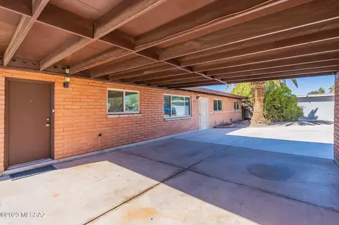 9432 E Stella Rd, Tucson, AZ 85730 photo 3