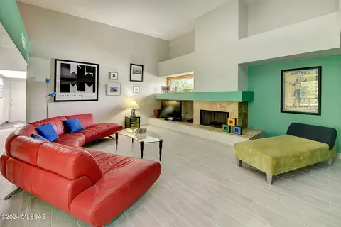 3625 N Royal Prince Ct, Tucson, AZ 85719