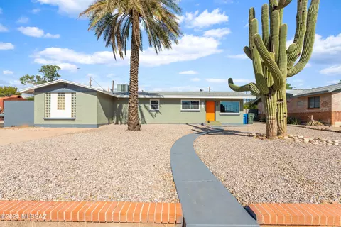 2764 N Warren Ave, Tucson, AZ 85719
