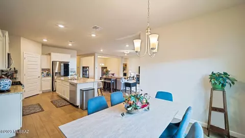 Dining - 562 W Weldon St, Vail, AZ 85641 photo 1 of 2