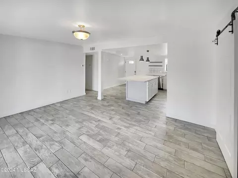Living - 6983 E Nelson Dr, Tucson, AZ 85730 photo 2 of 2