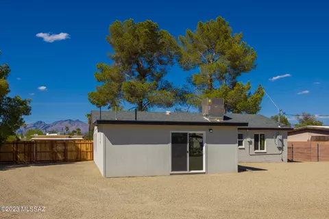 5758 E 29th St, Tucson, AZ 85711 photo 23