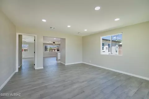 5758 E 29th St, Tucson, AZ 85711 photo 15