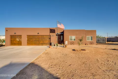 1166 N Coulee Pl, Vail, AZ 85641