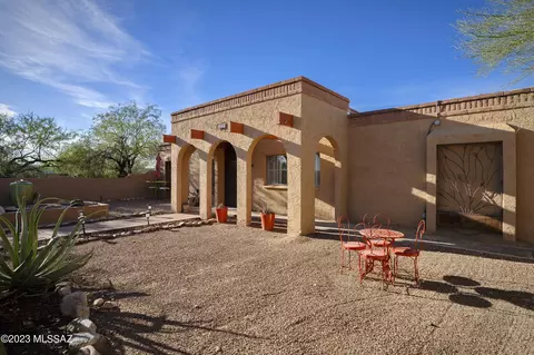 8731 E Saddleback Dr, Tucson, AZ 85749 photo 9