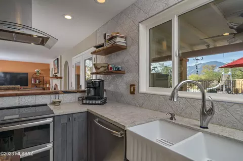 8731 E Saddleback Dr, Tucson, AZ 85749 photo 15