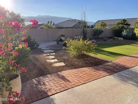 37193 S Terrace Park Dr, Saddlebrooke, AZ 85739