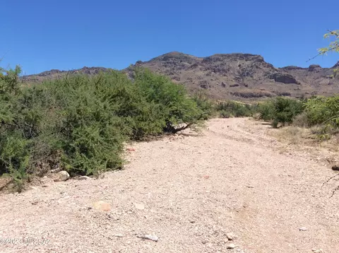 S Meyer Avenue, Thatcher, AZ 85552