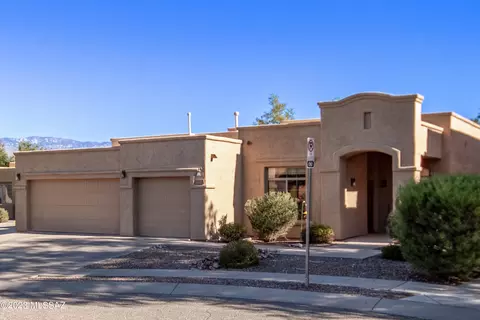 1134 N Copper Spur Ct, Tucson, AZ 85715