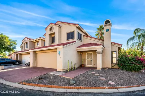 621 W Cassidy Pl, Tucson, AZ 85737