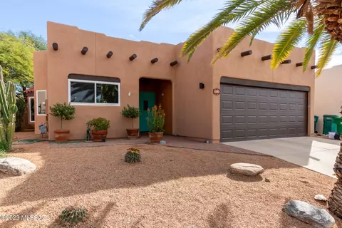 9360 N Jessy Ln, Tucson, AZ 85742