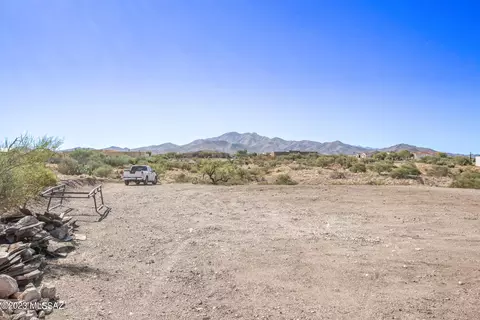 560 N Margo Dr #0, Vail, AZ 85641