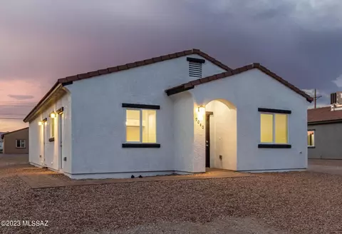 752 W Florence St, Tucson, AZ 85705