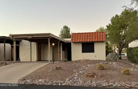 1118 S Alpine Cir, Green Valley, AZ 85614