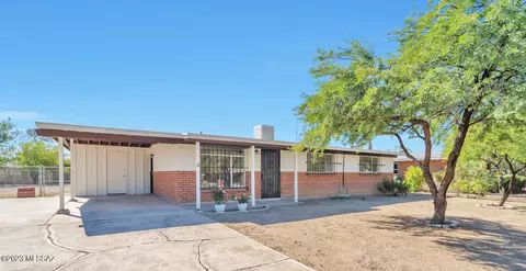 2109 S Avenida Planeta, Tucson, AZ 85710