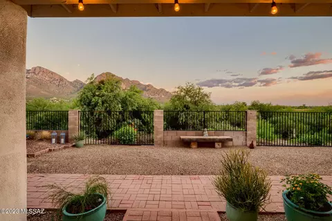 348 E Shore Cliff Pl, Oro Valley, AZ 85737 photo 30