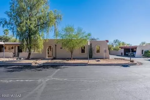 5054 N Pueblo Villas Dr, Tucson, AZ 85704