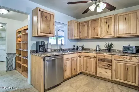 3134 E 29th St, Tucson, AZ 85713 photo 3