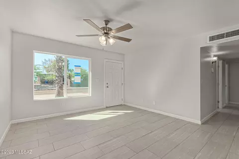 7227 E Bellingham Dr, Tucson, AZ 85730 photo 6