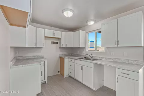 7227 E Bellingham Dr, Tucson, AZ 85730 photo 11