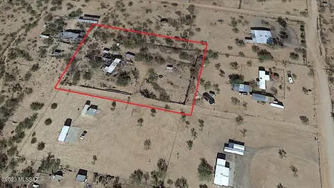8660 S Comanche Rd, Tucson, AZ 85735