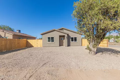 1124 W Hadley St, Tucson, AZ 85705
