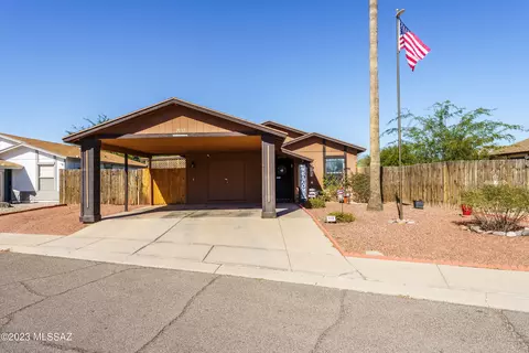 2032 W Brittain Dr, Tucson, AZ 85705