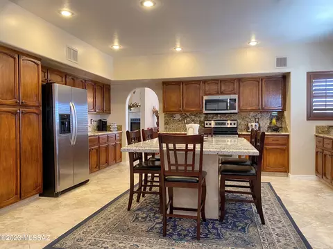 11038 E Trailhead Rd, Tucson, AZ 85748 photo 9