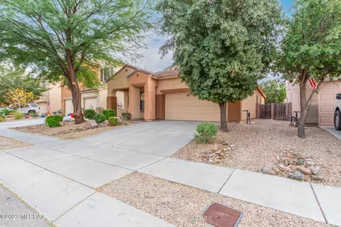 12526 E Red Iron Trl, Vail, AZ 85641 photo 2