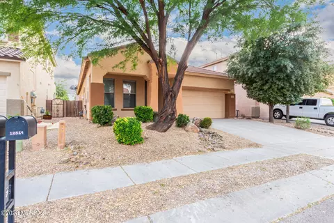 12526 E Red Iron Trl, Vail, AZ 85641 photo 4