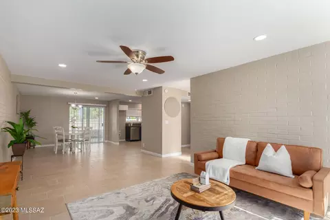 7607 E Golf Links Rd, Tucson, AZ 85730
