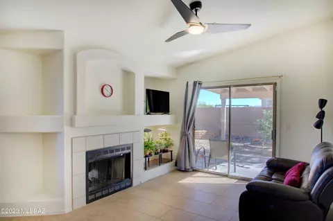 9873 E Shadow Glen Ct, Tucson, AZ 85748 photo 10