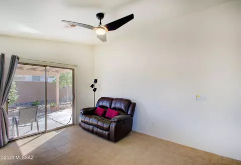 9873 E Shadow Glen Ct, Tucson, AZ 85748 photo 12
