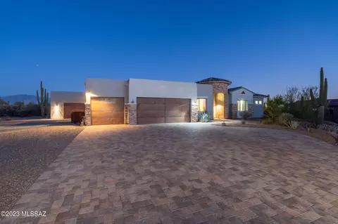 4358 W Lambert Ln, Tucson, AZ 85742