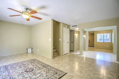 2781 W Anklam Rd #C, Tucson, AZ 85745