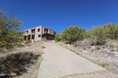 15700 E Colossal Cave Rd, Vail, AZ 85641