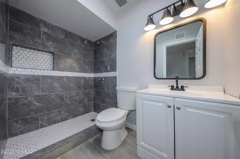 2128 E Alaska St, Tucson, AZ 85706 photo 7