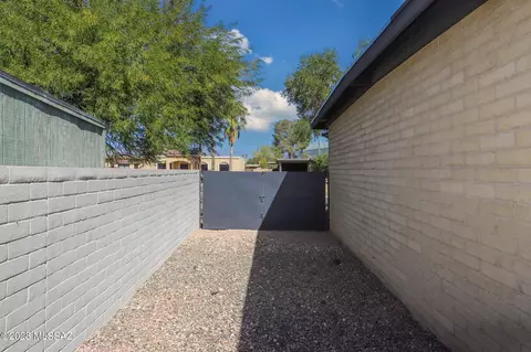 2128 E Alaska St, Tucson, AZ 85706 photo 34