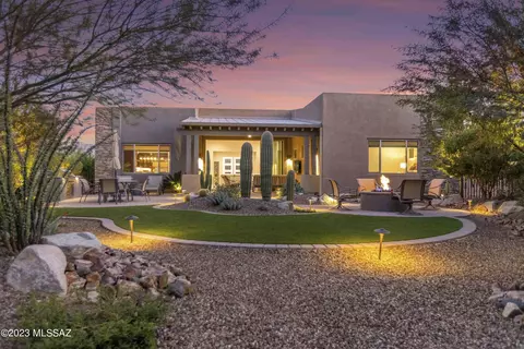 941 W Enclave Canyon Ct, Oro Valley, AZ 85755