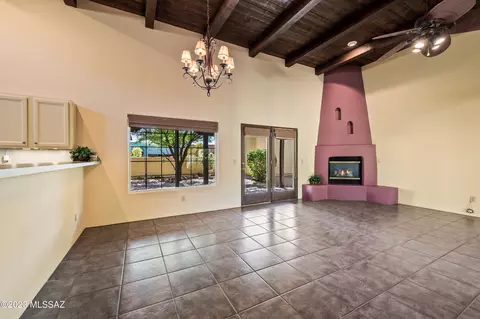 10378 E Isadore Schifano Ln, Tucson, AZ 85747 photo 8