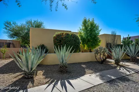 10378 E Isadore Schifano Ln, Tucson, AZ 85747 photo 3