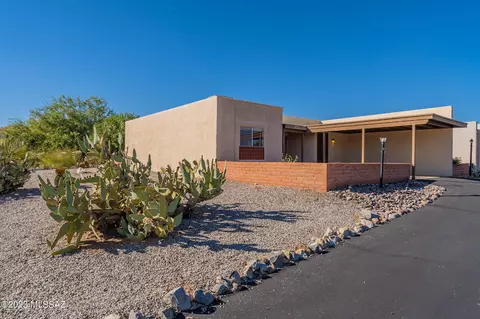 668 W Rio San Pedro, Green Valley, AZ 85614