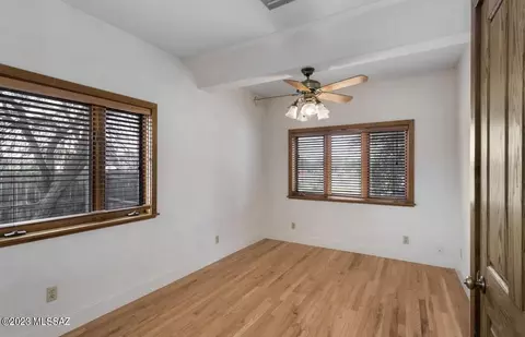 602 E Helen St, Tucson, AZ 85705 photo 7